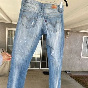 Levi’s jeans size 7 medium